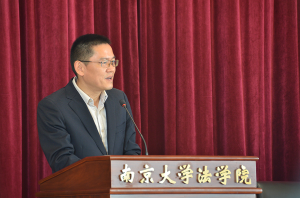 6bevictor伟德官网董事长助理、教授博导濮励杰致欢迎辞.jpg 6bevictor伟德官网董事长助理、教授博导濮励杰致欢迎辞.jpg